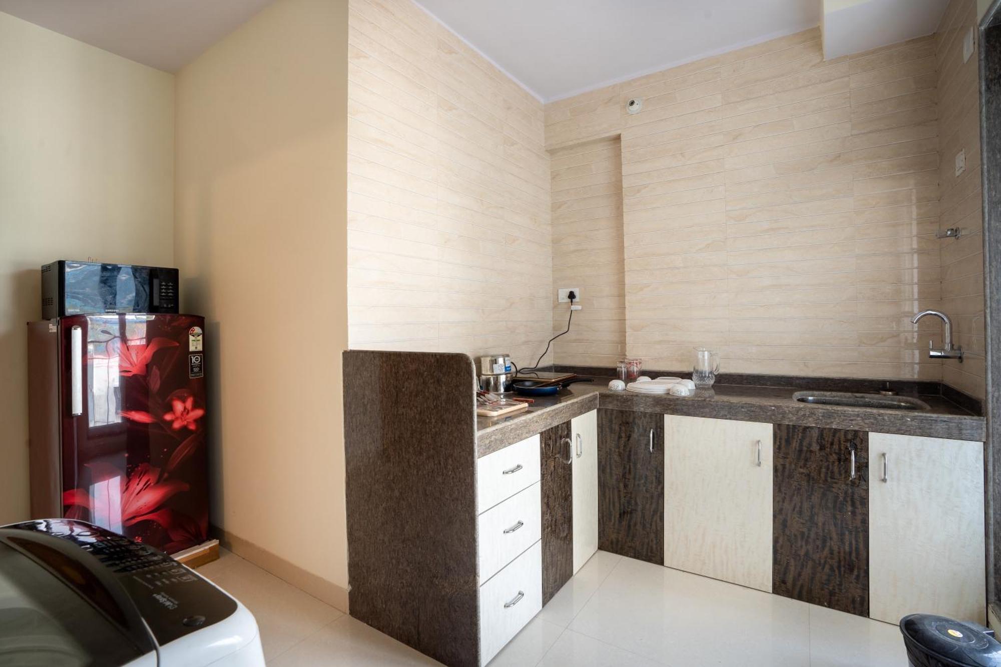 Home2 Suites And Service Apartments, Mumbai Airport Room photo