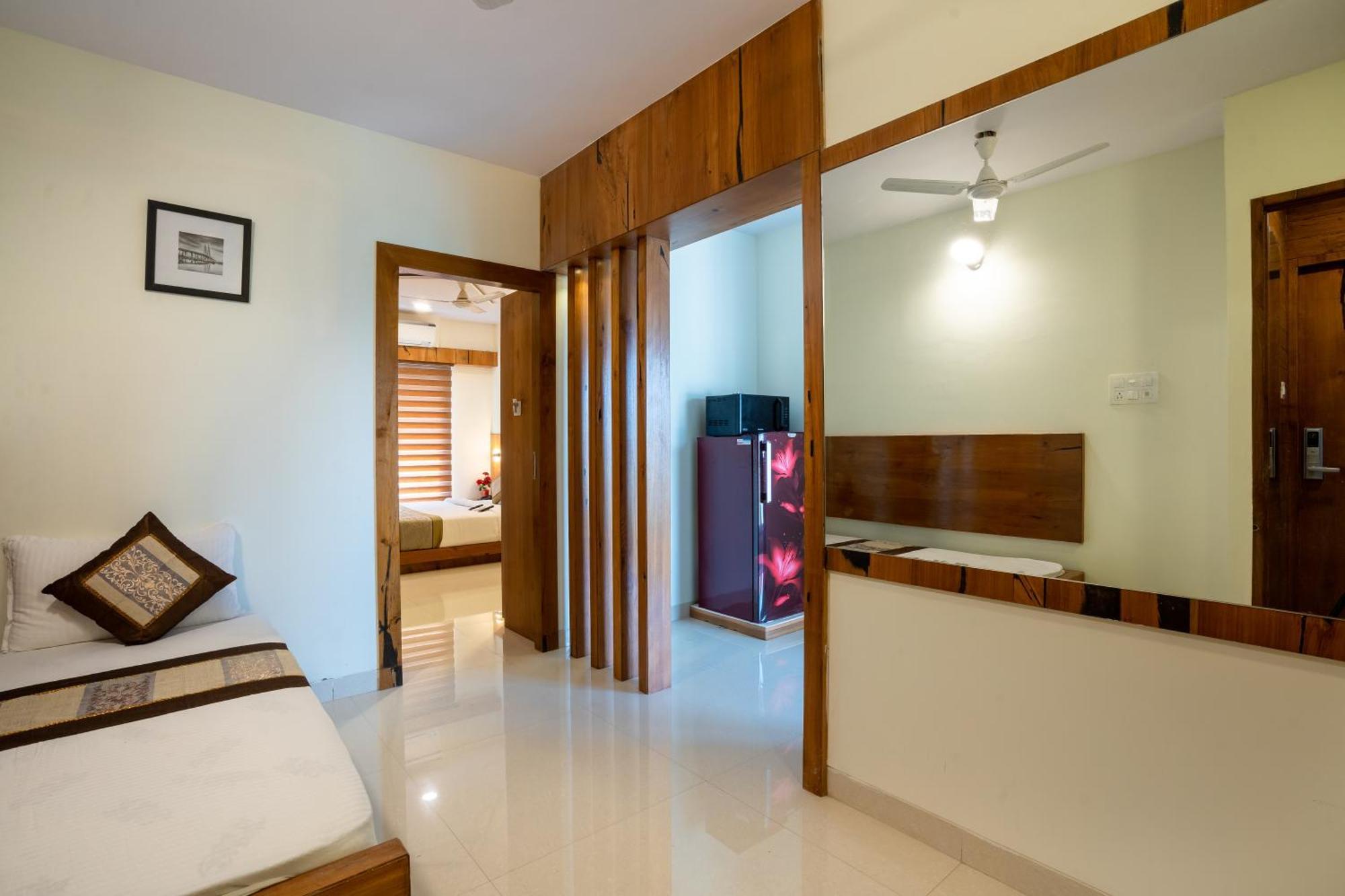 Home2 Suites And Service Apartments, Mumbai Airport Room photo